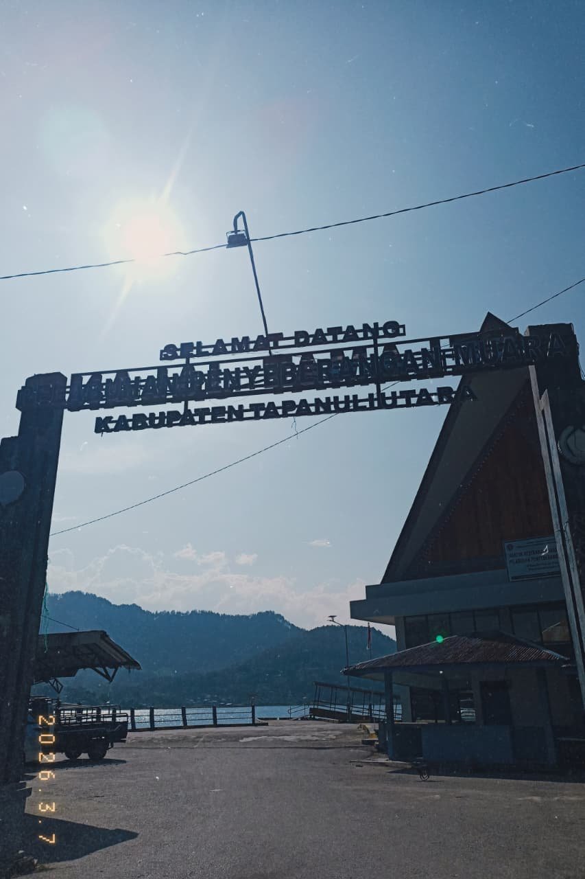 Gerbang Dermaga Muara